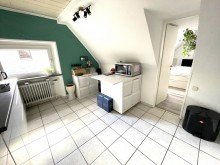 Wohnk�che im Dachgeschoss Gernegro� mit Wow-Effekt! Wandlungsf�higes Zwei- bis Dreifamilien-Wohlf�hlhaus in Bochum-Hiltrop