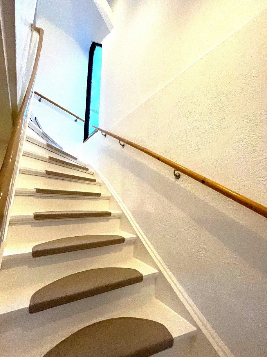 Treppe zum Dachgeschoss Einfamilienhaus Wuppertal