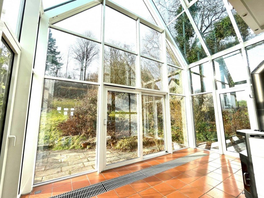 Wintergarten vom Wohnbereich Einfamilienhaus Wuppertal