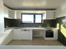 K�che Attraktives Raumwunder in Waldrandlage �ber den D�chern der Hattinger S�dstadt!