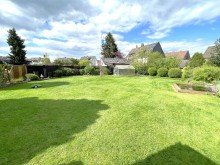 Gartenansicht ins Umfeld Gernegro� mit Wow-Effekt! Wandlungsf�higes Zwei- bis Dreifamilien-Wohlf�hlhaus in Bochum-Hiltrop