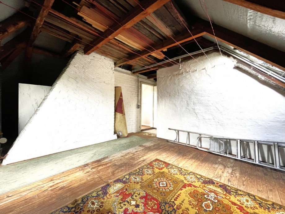 Speicher Zweifamilienhaus Hattingen