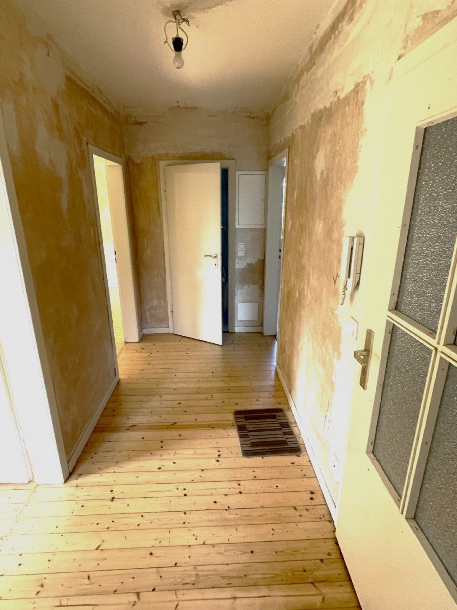 Korridor EG am Eingang Zweifamilienhaus Hattingen