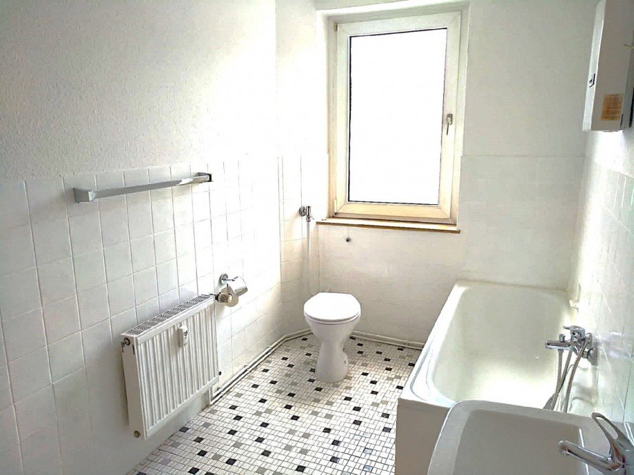 Tageslichtbad im Obergeschoss Mehrfamilienhaus Bochum