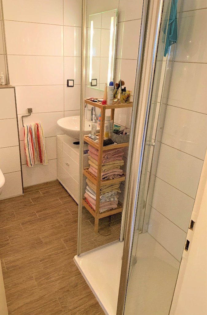 Zugang ins Badezimmer Erdgeschosswohnung Hattingen