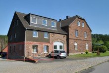 Hausansicht Leben wie im Urlaub � 
moderne Wohnung in naturverbundener Lage Hattingens!