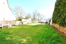 Gartenblick vom Haus Optionsreich mit Rendite und Hausgarten - Mehrfamilienhaus in aufgelockertem Umfeld Bochum-Harpens!