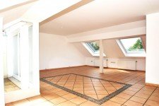 Hauptbild �ber den D�chern von Hattingen mit Dachterrasse und besten Aussichten. Die XL-Wohnung zum xs-Preis!