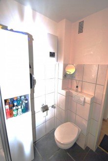 mit WC Beste Aussichten - vermietete Wohnung mit XL-Balkon und PKW-Stellplatz