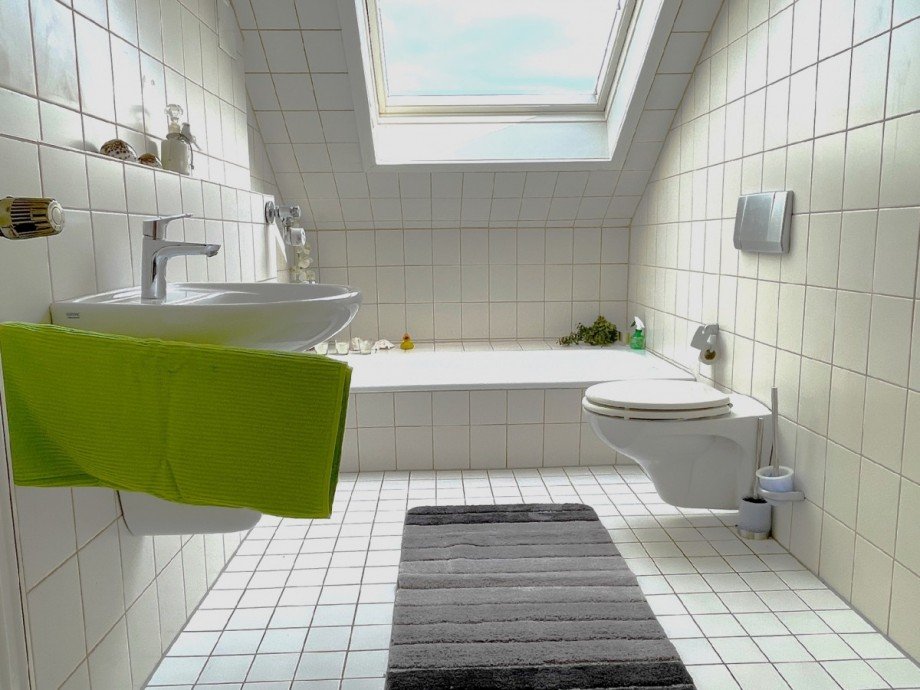 Wannenbad Dachgeschosswohnung Hattingen