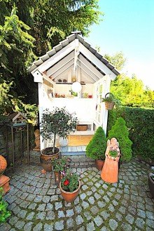 Zweitwohnsitz Gartengl�ck M�bel rein und leben! Idyllisches Reiheneckhaus in Stadtrandlage - modern, wertig, zeitgem��.