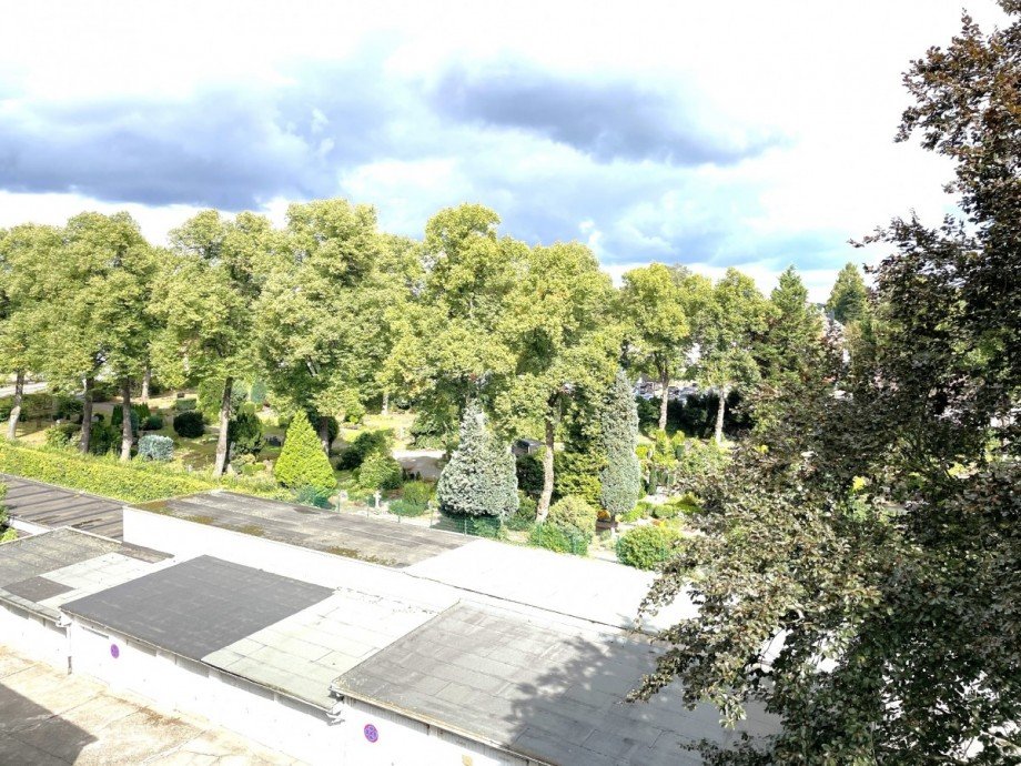 Terrassenblick R�ckseite Dachgeschosswohnung Hattingen