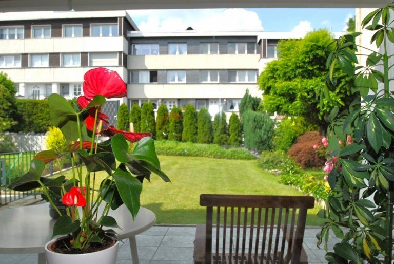 Gartengl�ck Hattingen - Bredenscheid-St�ter Reihenhaus Attraktives Raumwunder mit Balkon, Dachterrasse und Garten