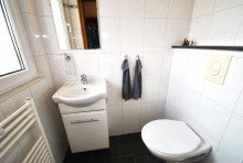 G�ste-WC Attraktives Raumwunder mit Balkon, Dachterrasse und Garten