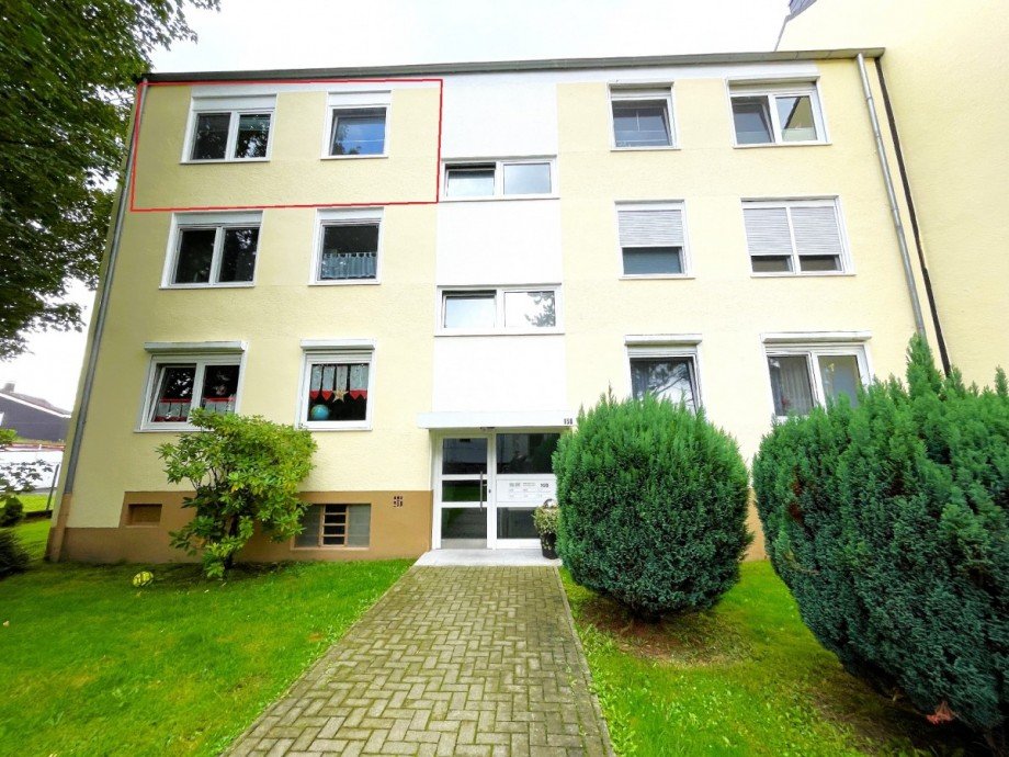 Hausansicht Etagenwohnung Hattingen