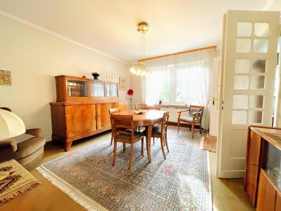 Esszimmer im Erdgeschoss Zweifamilienhaus Kamen