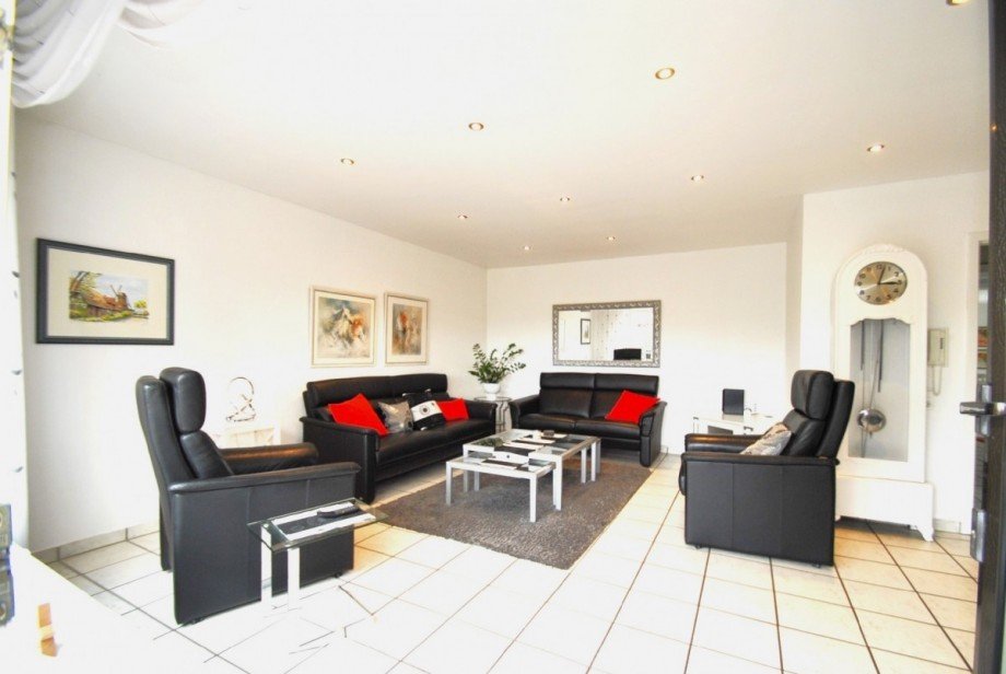 Wohnzimmer... Mehrfamilienhaus Bochum