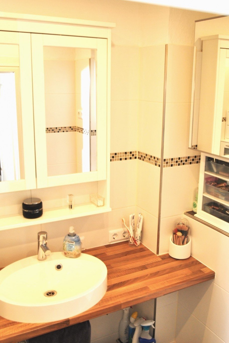 Modernes, kuscheliges Badezimmer... Etagenwohnung Heiligenhaus