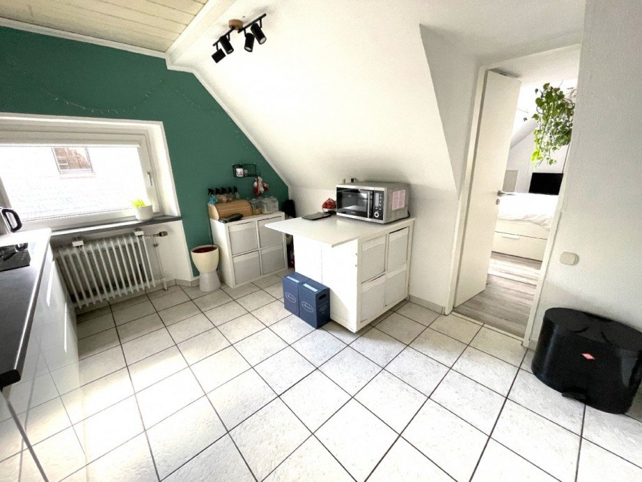 Wohnk�che im Dachgeschoss Mehrfamilienhaus Bochum