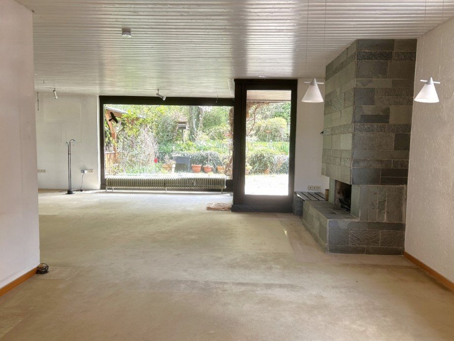 Essbereich mit Blick in den Garten Doppelhaush�lfte Hattingen
