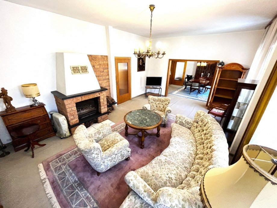 Wohnzimmer Obergeschoss Mehrfamilienhaus Hattingen