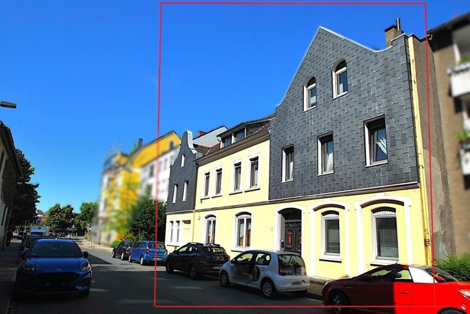 Geb�udeansicht Mehrfamilienhaus Hattingen
