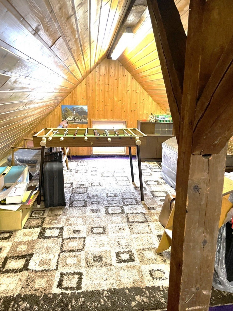 Spitzboden Zweifamilienhaus Kamen