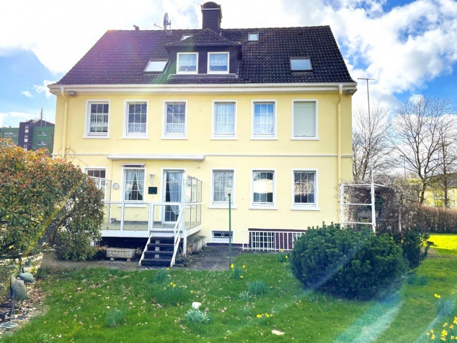 R�ckansicht Zweifamilienhaus Kamen