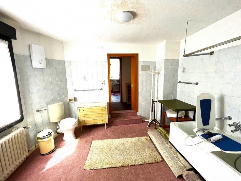 Zweitbad Obergeschoss Mehrfamilienhaus Hattingen