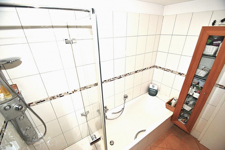 Wanne und Dusche Reiheneckhaus Wuppertal