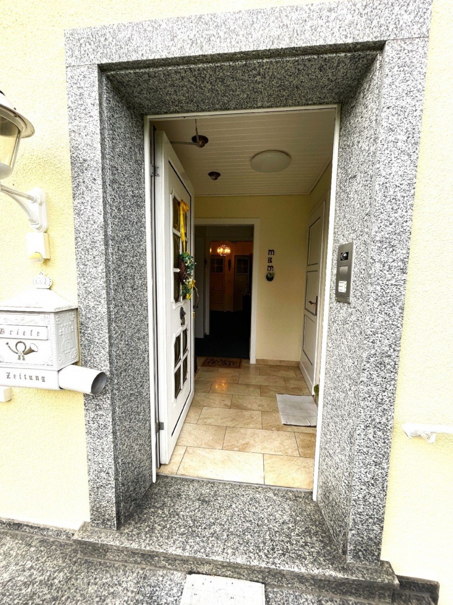 Hauseingang Zweifamilienhaus Kamen